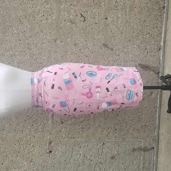 Vixen makeup pencil skirt - Picture 3 of 12